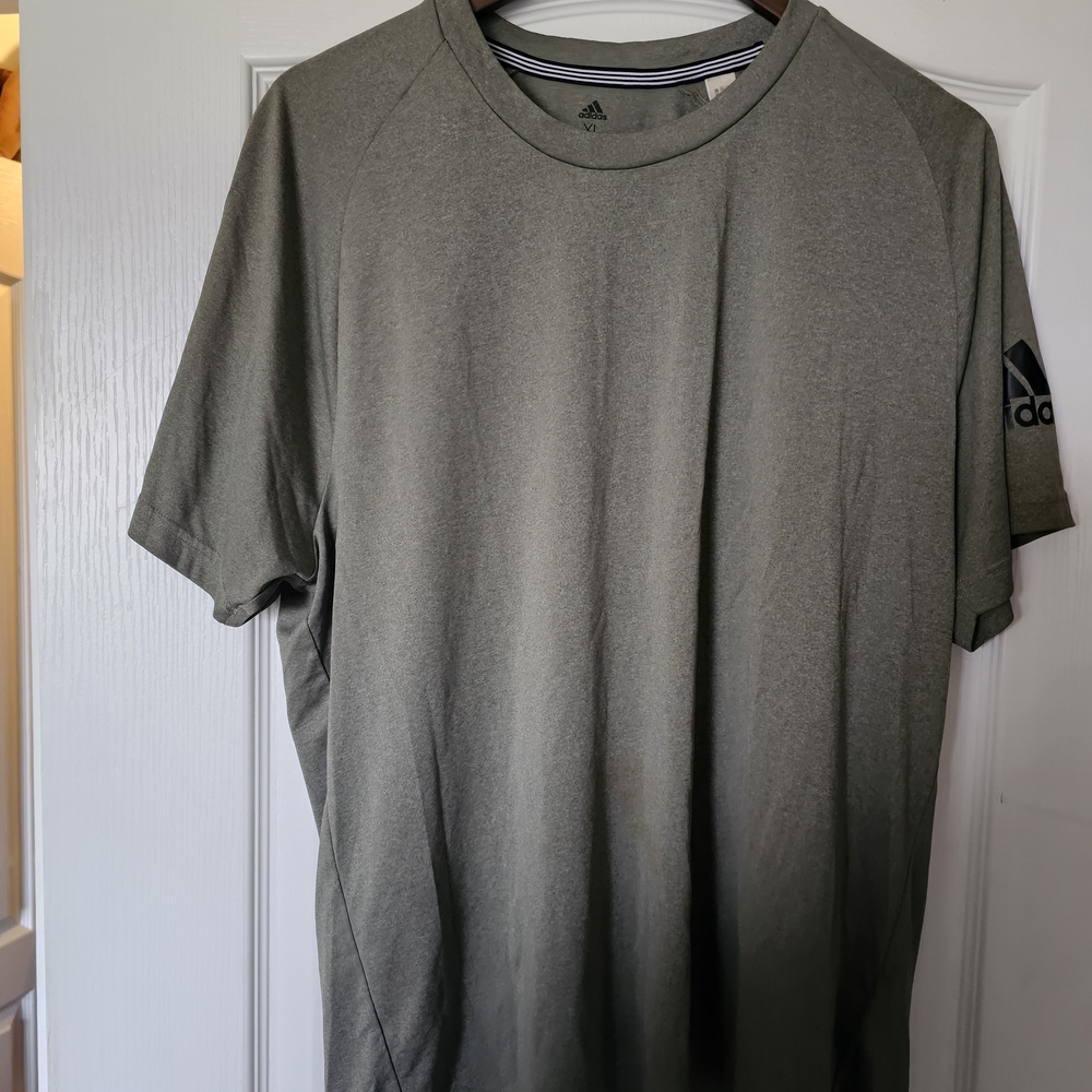 Adidas Men's Short Sleeve Tee in Gray